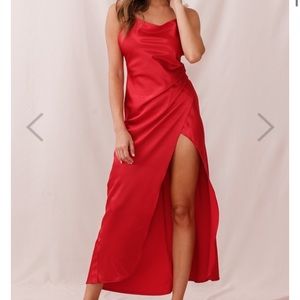 Selfie Leslie dress medium